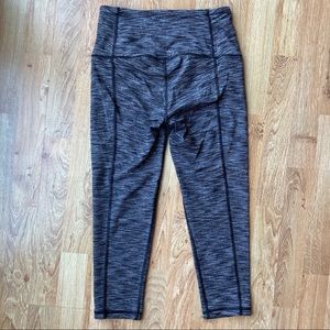 Victoria’s Secret Crop Leggings Size Small